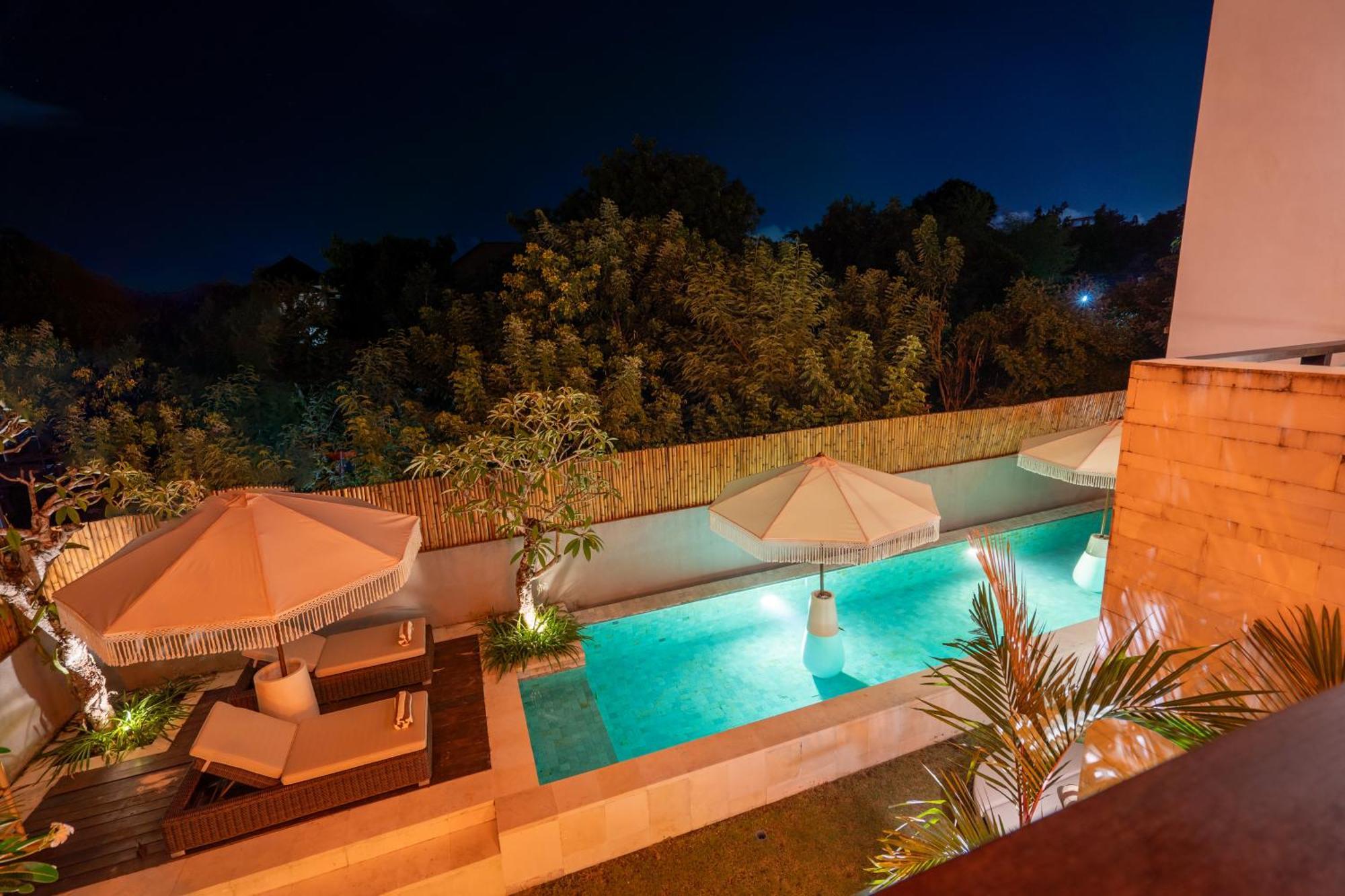 Skyfall Luxury Beach Villa Nusa Dua  Exteriör bild